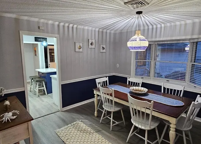 Cozy Bayside Beachhouse Hébergement de vacances *